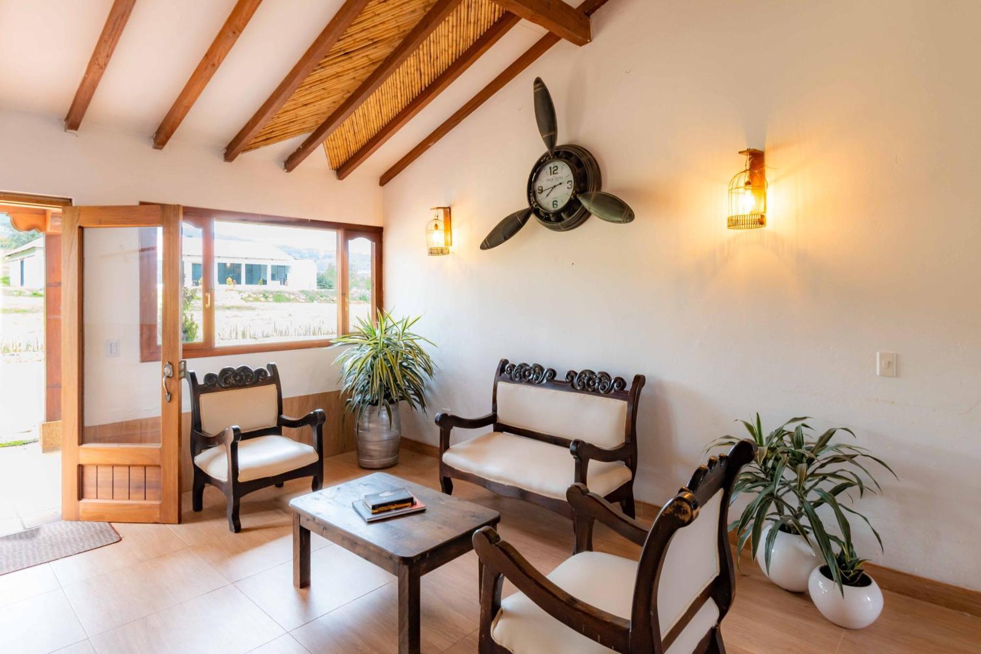 Artemisa Hotel Santa Sofia  Екстер'єр фото